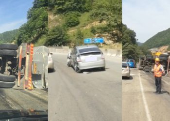 🎥 რიკოთის უღელტეხილზე ტრაილერი ამოტრიალდა და ოთხ მსუბუქ ავტომობილს შეეჯახა – რა კადრები ვრცელდება შემთხვევის ადგილიდან?