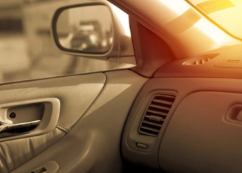 11 რამ, რაც ზაფხულში მანქანაში არ უნდა დატოვოთ