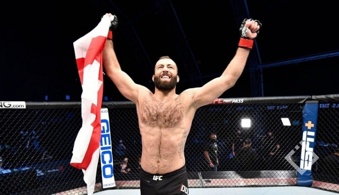 UFC-ის ქართველმა მებრძოლმა, რომან დოლიძემ ენტონი სმიტი დაამარცხა