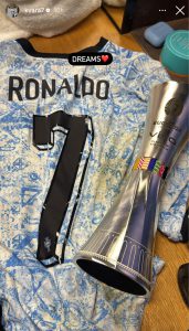 რა პოსტს აქვეყნებს ისტორიული გამარჯვების შემდეგ ხვიჩა კვარაცხელია?