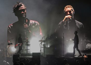 “საქართველოში კონცერტს  მთავრობის მიერ ადამიანის უფლებებზე თავდასხმის გამო ვაუქმებთ” – Massive Attack