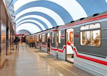 მოქალაქე, რომელიც მეტროსადგურ ვაჟა-ფშაველაზე, ლიანდაგებში გადავარდა, კლინიკაში გადაიყვანეს