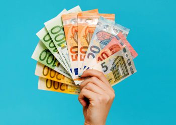 რა ფასად შეიძენთ დოლარსა და ევროს 21 ივნისს – ვალუტის კურსი