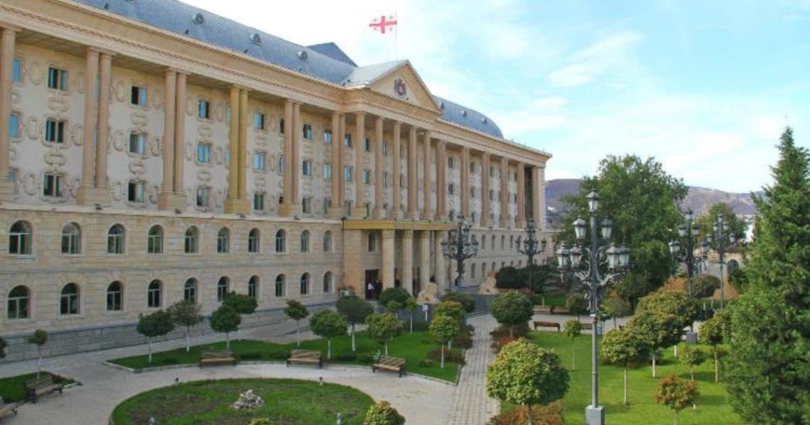 დაღუპული ბაიკერის საქმეზე დაკავებულ პოლიციელს 7 წლამდე ვადით თავისუფლების აღკვეთა ემუქრება