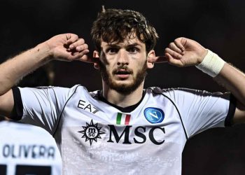 ინგლისელი ჟურნალისტი – ხვიჩა კვარაცხელიამ „ლივერპულში“ გადასვლა გადაიფიქრა