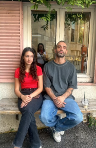 თიკა ჯამბურია შვილთან და რჩეულთან ერთად – ოჯახური, თბილი კადრები