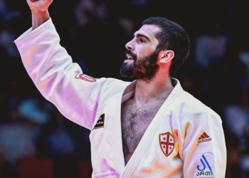 ტატო გრიგალაშვილმა პირველ შეხვედრაში გაიმარჯვა