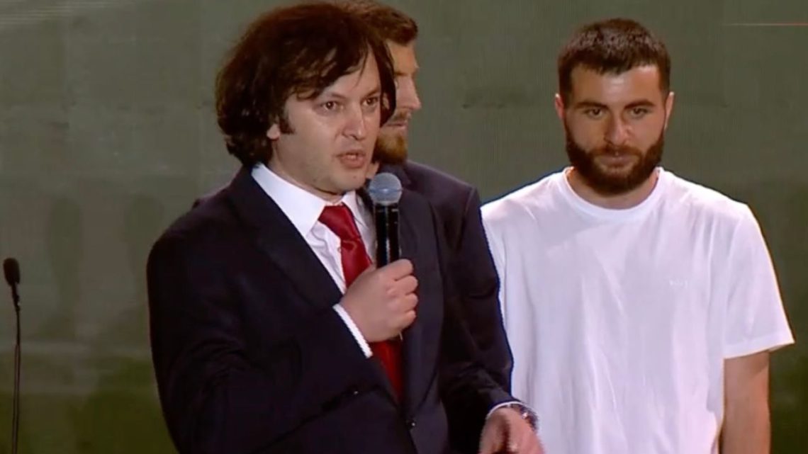 მდინარაძე კობახიძის გამოსვლაზე სტვენას დადგმულს და მავნებლობას უწოდებს