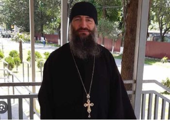 ვინ არის დეკანოზი, რომელიც ერთიან ეროვნულ გამოცდებს აბარებს