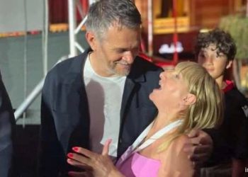 “კაცი გაგიჟდა! ნამდვილად გიჟიაო, ჩემზე ფიქრობდა”- რა უთხრა ცუცა კაპანაძემ ვილი სანიოლს საზეიმო ღონისძიებაზე?