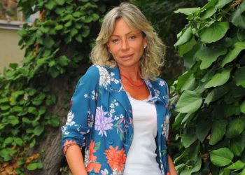 “ქალი ღამე, ძილის დროსაც კი ფორმაში უნდა იყოს…” – ცისანა სეფიაშვილი