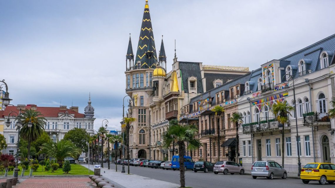 “ფასების კლებას არ ველოდებით“ – რატომ არ იაფდება ახალაშენებულ კორპუსებში ბინები