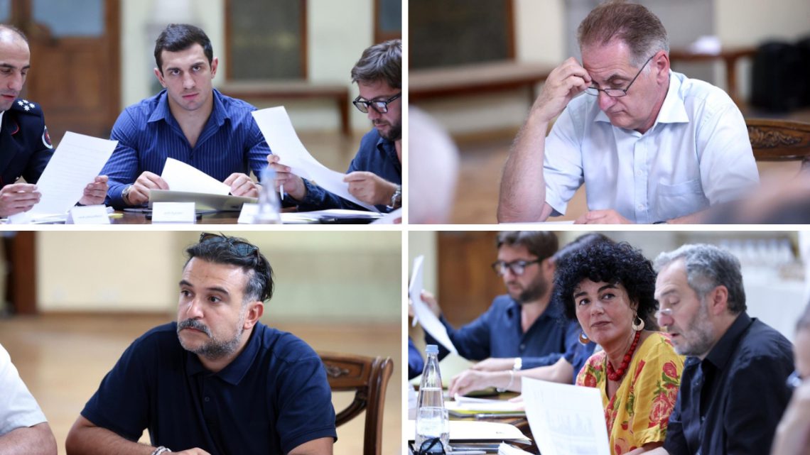 ვინ გამოავლინა მასწავლებელთა ეროვნული პრემიის გამარჯვებულები- ვარსკვლავები ჟიურიში