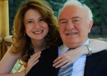 “ის გან­სხვა­ვე­ბუ­ლია, ჩა­კე­ტი­ლი პი­რო­ნე­ბაა, ორი გვა­რი აქვს” – ვინ არის ედუარდ შევარდნაძის პირველი შვილიშვილი