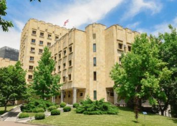 ვაშლიჯვარში კორპუსი უხარისხოდ აშენდა, 52 მოქალაქეს დაახლოებით 10 179 224 ლარის ზიანი მიადგა – დაკავებულია 1 პირი