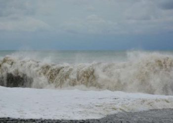 რჩევები, რომლებიც წყალში დახრჩობისგან გიხსნით