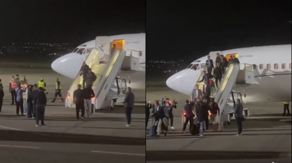 🎥 “მილანის” ლეგენდები თბილისში არიან – იხილეთ კადრები აეროპორტიდან