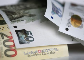 დოლარის ფასი ისევ შეიცვალა – ნახეთ რამდენად შეიძენთ უცხოურ ვალუტას