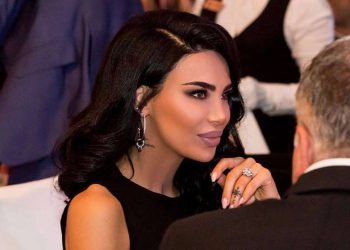 “მე ნუ მაბ­რა­ლებთ თქვენ დამ­პალ ცხოვ­რე­ბას” – რას წერს და ვის მიმართავს შორენა ბეგაშვილი?