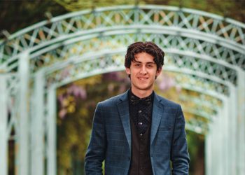 “ერთი წარმატებული მოსწავლე წარმატებულ საქართველოს უდრის”-  ლევან ყაულაშვილი, ყველაზე ახალგაზრდა დირექტორი საქართველოში