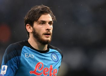 ხვიჩა კვარაცხელია ნეაპოლში დაბრუნდა