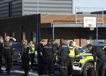 ოსლოში, ლინდერუდის სკოლასთან, სროლა იყო