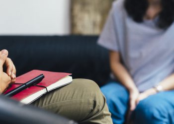 6 რჩევა, რომელსაც ფსიქოთერაპევტები ყველაზე ხშირად აძლევენ პაციენტებს