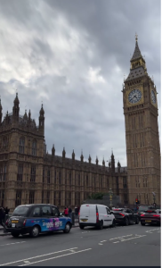 შორენა ბეგაშვილი რჩეულთან ერთად ლონდონის ქუჩებში – რა კადრებს გვიზიარებს მსახიობი?