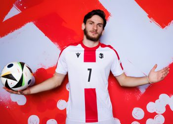 ხვიჩა კვარაცხელიას მიმართ ინტერესი იზრდება – რამდენად რეალურია ტრანსფერი?