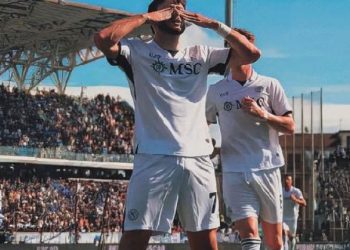 “ხვიჩა კვარაცხელიას ოსტატურად შესრულებული პენალტი – რას ნიშნავდა მის მიერ გოლის ორიგინალურად აღნიშვნა?