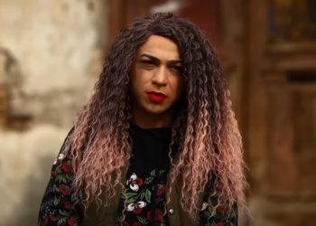 “შენ ვინ გაბლატავების ამ ქვეყანაში, სიკვდილის ღირსი ხარო“- თბილისში, ტრანსგენდერ ქალს თავს დაესხნენ