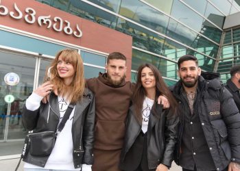 ვინ არიან ილია თოფურიას დები, რომელთა შესახებაც საზოგადოებისთვის ბევრი რამ არ არის ცნობილი