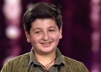 “ძმა დავკარგე… სულ თვალწინ მიტრიალებს მთელი ჩვენი ბავშვობა” – მომღერალი, ალექსანდრე ზაზარაშვილი სამწუხარო ინფორმაციას ავრცელებს