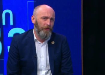 “აფხაზებსაც უნდა მოვუხადოთ ბოდიში – შერიგება სხვანაირად არ მოხდება”- დავით ბაციკაძე