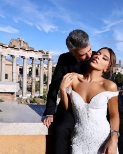 "მადლობელი ვარ, რომ ჩემს ცხოვრებაში ხარ!“ – სანდრო შელია და ნინა ხუბუტია ქორწინების წლისთავს აღნიშნავენ