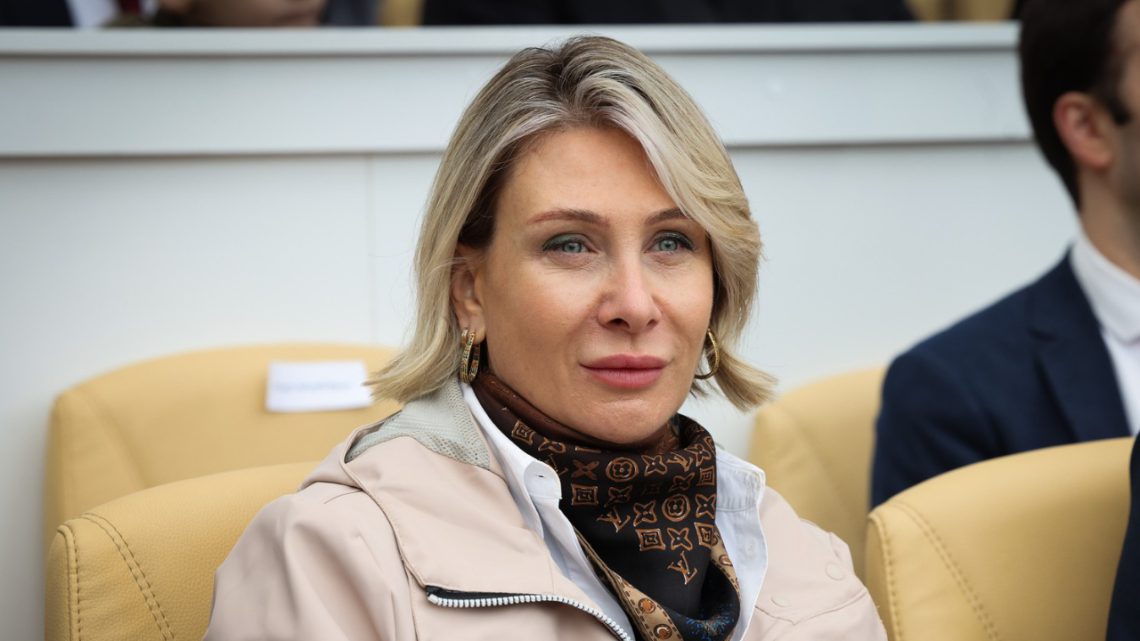 “ამ ფაშისტებს ჰგონიათ  ფეხბურთელებს და სპორტსმენებს დააბულინგებენ –  ჟორჟოლიანებმა, დიღმელაშვილებმა და ელისაშვილებმა რა უნდა დაგაკლონ…” – რას წერს ნინო წილოსანი?