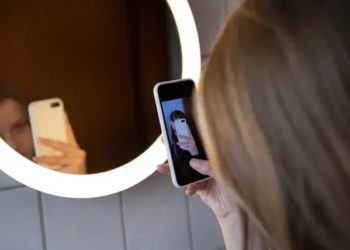 რატომ არ უნდა გადაიღოთ ფოტო სარკესთან? – ეზოთერიკოსის გაფრთხილება