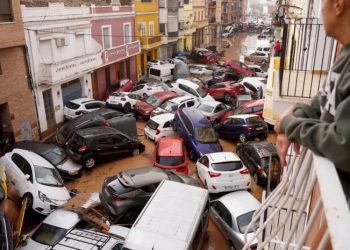 სამდღიანი გლოვაა გამოცხადებული, დაღუპულთა რაოდენობა 95-მდე გაიზარდა – როგორია ბოლო ცნობები ესპანეთიდან, სადაც ბოლო ათწლეულების განმავლობაში, ყველაზე მძიმე წყალდიდობას ებრძვიან