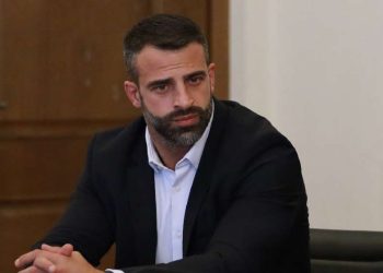 “პროვოკაციის მიზნით იყო მოსული”- დავით კაჭარავა ონისე ოქრიაშვილის მხრიდან მასზე განხორციელებულ თავდასხმაზე