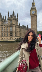 შორენა ბეგაშვილი რჩეულთან ერთად ლონდონის ქუჩებში – რა კადრებს გვიზიარებს მსახიობი?