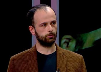 “სანამ დავა საკონსტიტუციო სასამართლოში მიდის მანამდე პარლამენტი ვერ შეიკრიბება. როგორ?”- რას წერს კონსტიტუციონალისტი?