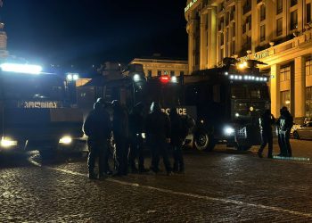 პროტესტის დარბევა კვლავ ჩვეული უკანონო, არაპროპორციული ძალის გამოყენებით მიმდინარეობს – საია