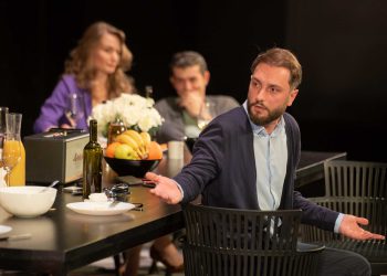 რა ინფორმაცია ვრცელდება აქციაზე დაკავებულ მსახიობ გიორგი ბახუტაშვილზე?