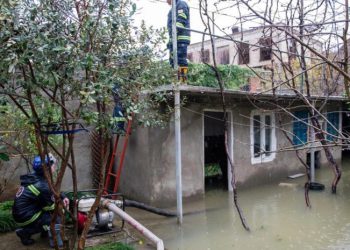 “დატბორილია ქუჩები, სახლები და ეზოები, დაზიანდა გზები” – რა ხდება ქუთაისში სტიქიის შემდეგ?