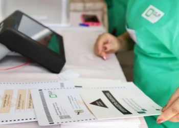 “მგზავრები მიკროავტობუსით მიიყვანეს, რამდენიმე მათგანმა კი ხმა ყველას ნაცვლად მისცა…”- რა ხდებოდა ნინოწმინდის 30-ე უბანში არჩევნების დღეს?