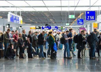 “სამი ავტობუსი ქართველები დაადეპორტეს, რადგან ჩვენმა ქვეყანამ აირჩია რუსეთი…”- რას წერს ქართველი ემიგრანტი გერმანიიდან?