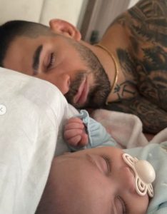 "საუკეთესო დღეები"- ილია თოფურიას მეუღლე ოჯახურ კადრებს გვიზიარებს