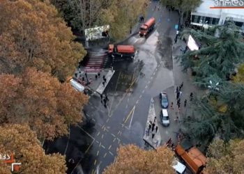 სამართალდამცველებმა კარვები დაშალეს – რა ვითარებაა ამ დროისთვის ჭავჭავაძის გამზირზე?