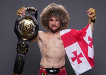 “დაფასებაც ასეთი უნდა…” – რა აჩუქეს მერაბ დვალიშვილს ამერიკაში?