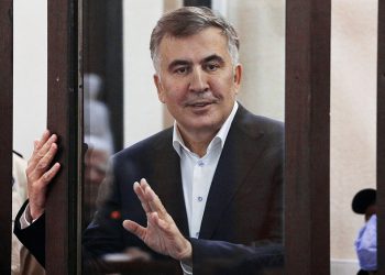 “ერთი პრობლემა აქვს…”- რას წერს მიხეილ სააკაშვილი თინა ბოკუჩავას შესახებ?